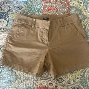 J Crew women’s tan, low rise cotton shorts, size 6